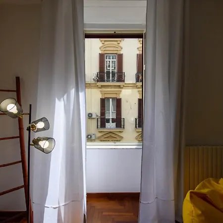 Casa Bianca * Naples